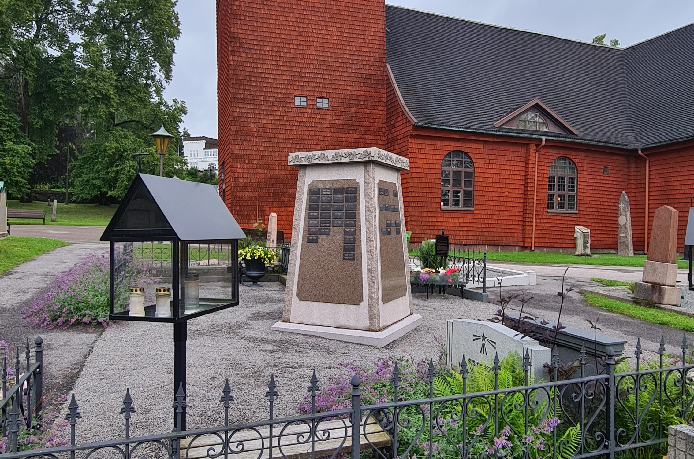 Askgravlund på Gamla kyrkogården