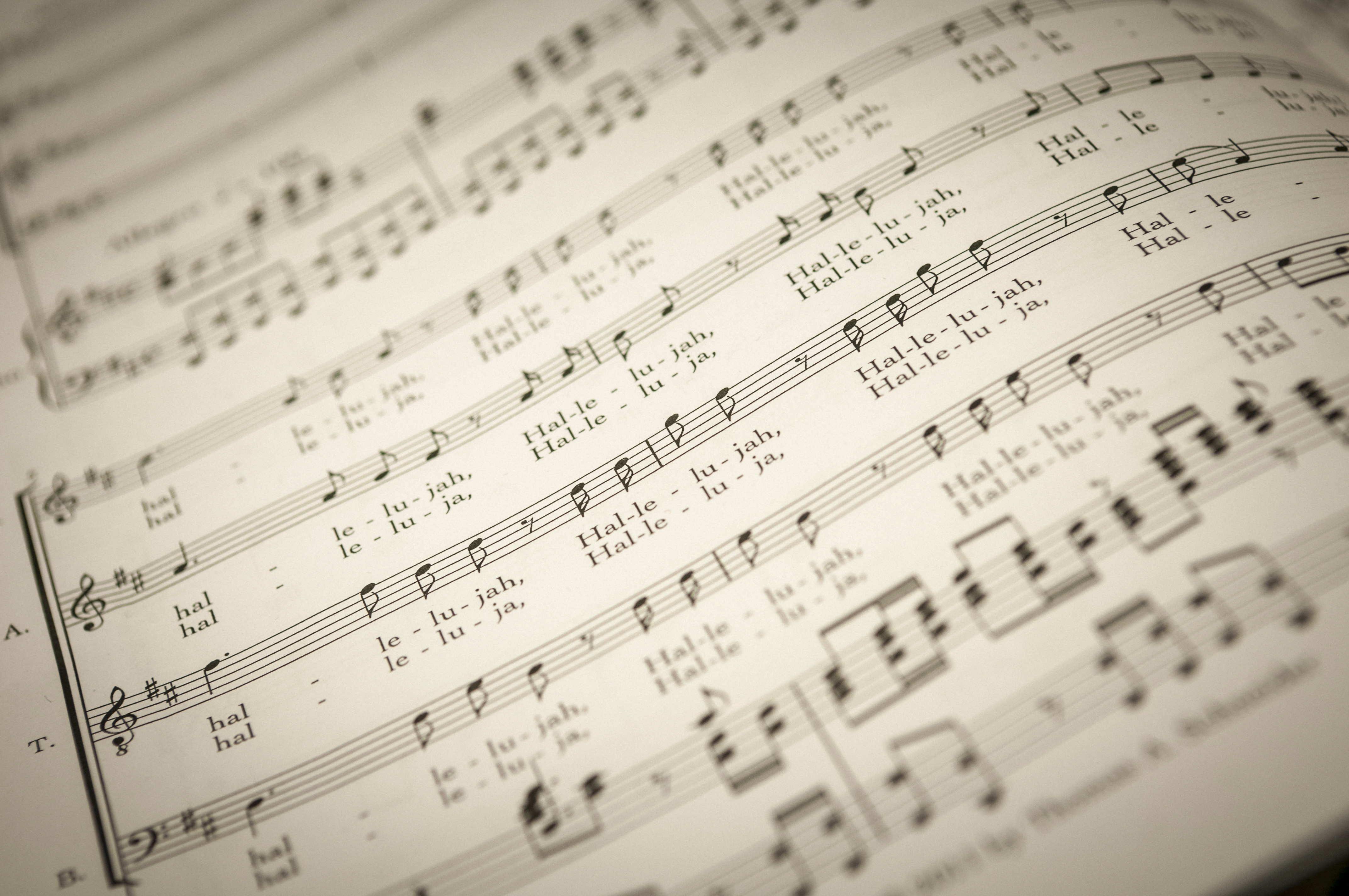 Närfoto av en låt med noter