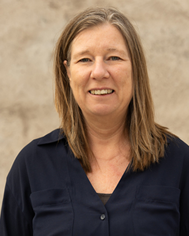 Pernilla  Hallbom
