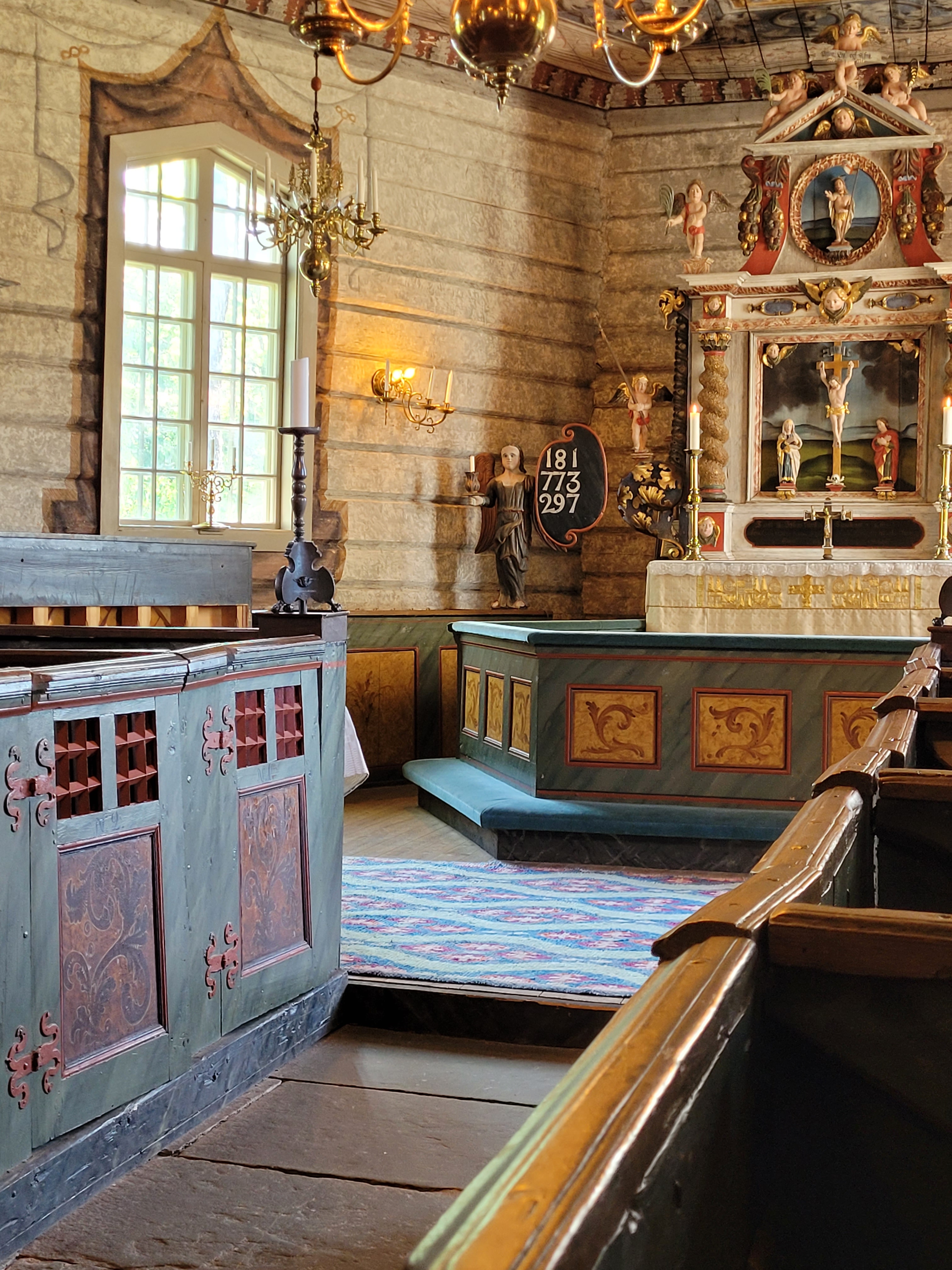 Fröskogs kyrka interiör