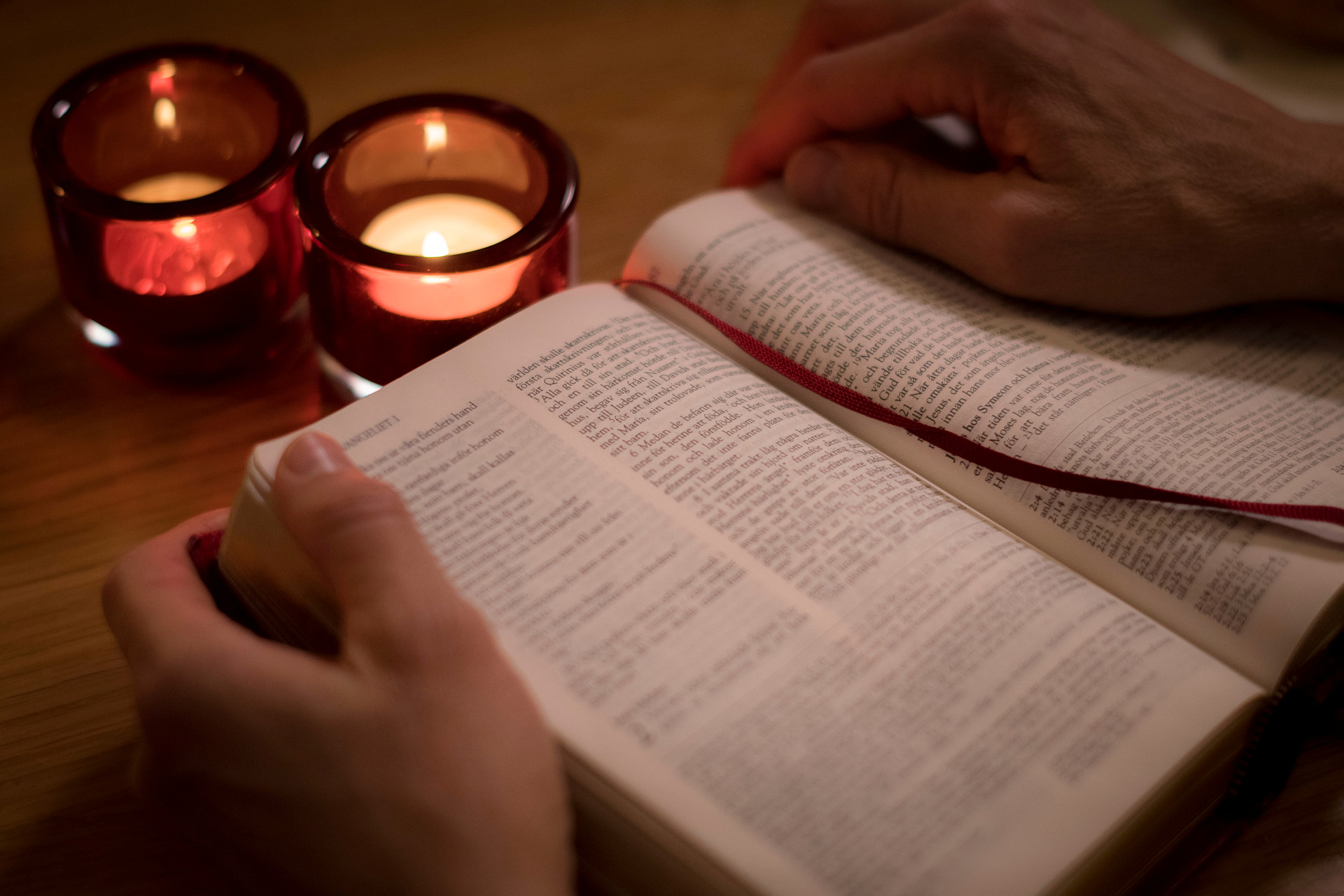 Bibel.