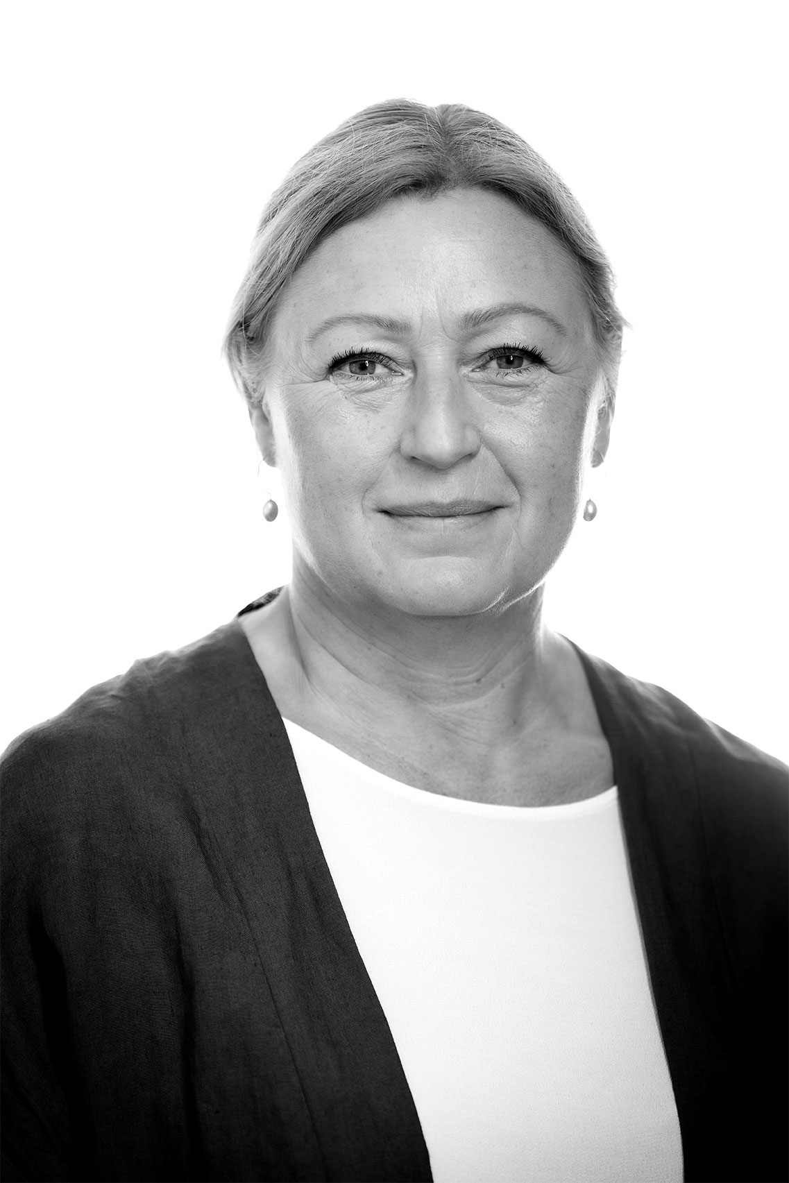 Clara Lindahl Hall